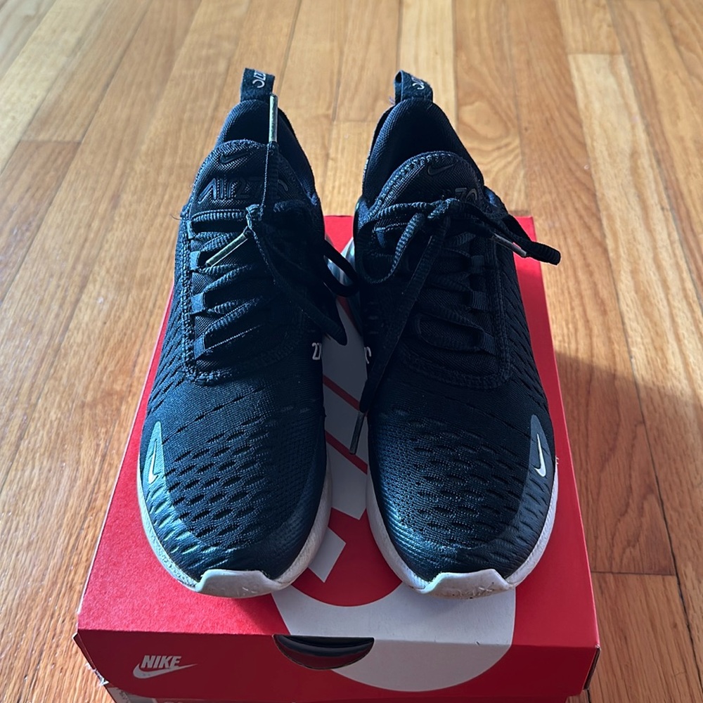 Nike Bug Girl Air Max 270 sneakers